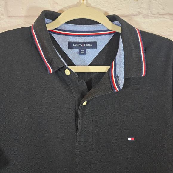 A Tommy Hilfiger Black Polo Shirt for Men Size L Short Sleeve Striped Sleeves - Picture 2 of 9